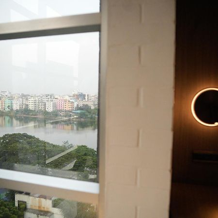 Lakeshore Heights Дака Екстериор снимка