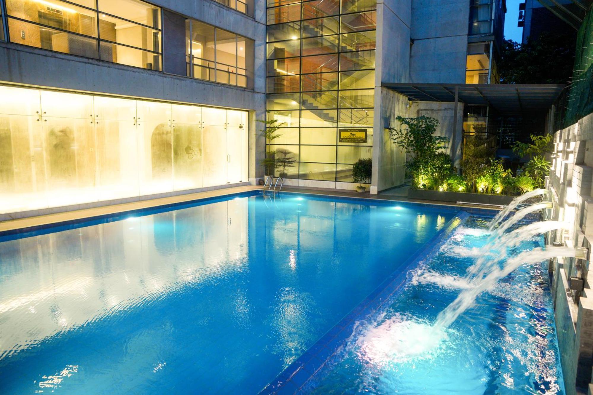Lakeshore Heights Дака Екстериор снимка