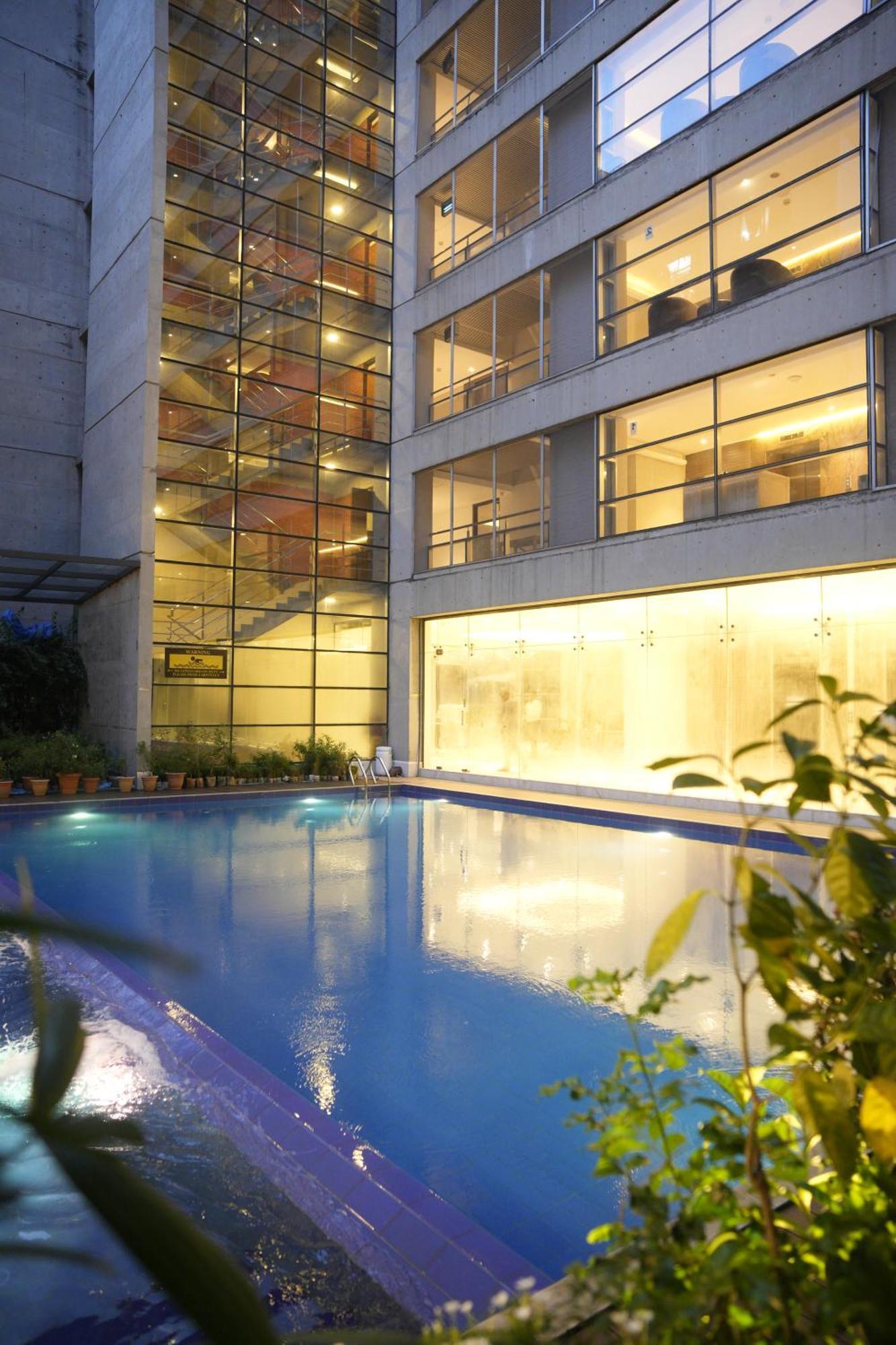 Lakeshore Heights Дака Екстериор снимка