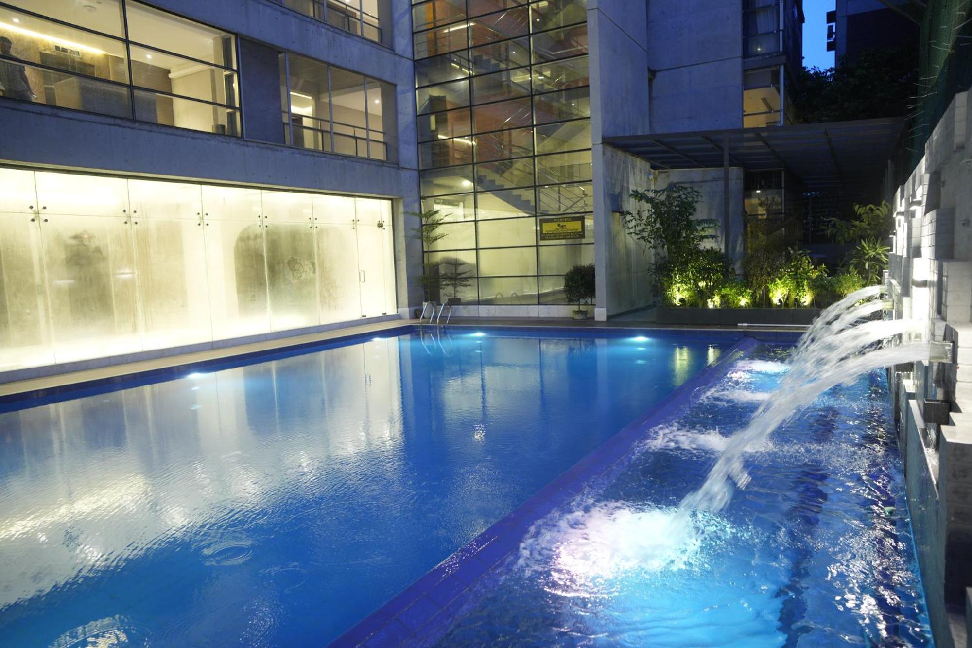 Lakeshore Heights Дака Екстериор снимка